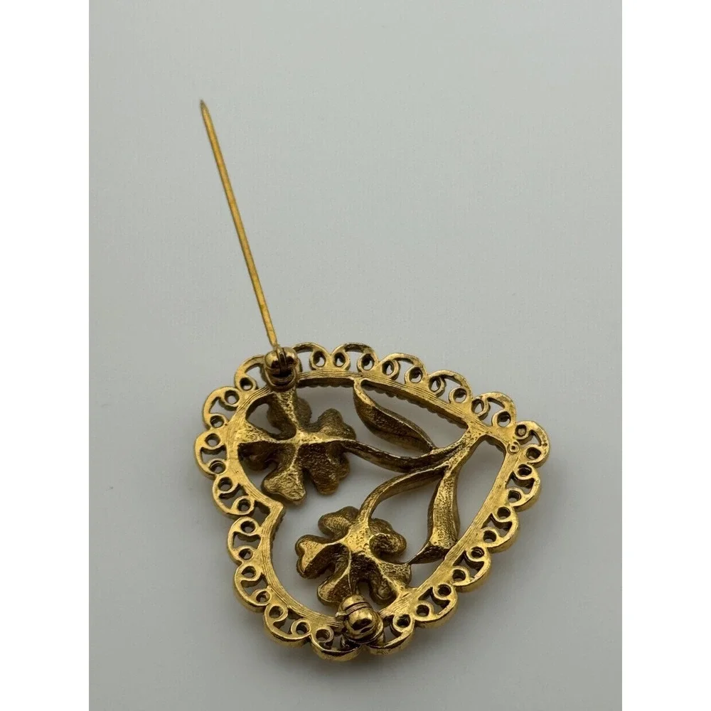 Vintage Heart‎ Flower Brooch Faux Pearl Gold Tone Filigree Pin